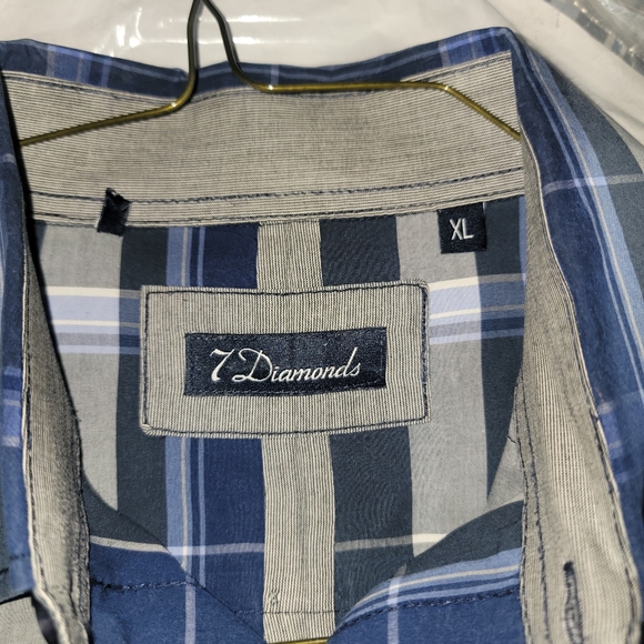 7 Diamonds Button Up Short Sleeve Shirt. Men's XL - Picture 5 of 5